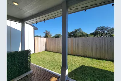 3119 Skyrock Drive, Houston, TX 77063 - Photo 38