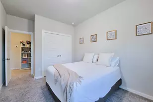 3119 Skyrock Dr, Houston, TX 77063 - Photo 34