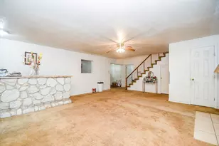 5942 Pershing St, Houston, TX 77033 - Photo 2