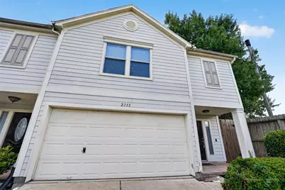 2735 Woodridge Manor Drive, Houston, TX 77087 - Photo 2