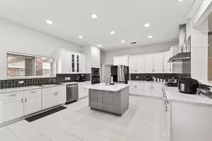 6522 Palo Duro Dr, Manvel, TX 77578 - Photo 12