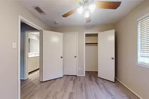 2331 Barrington Pl, Sugar Land, TX 77478 - Photo 30