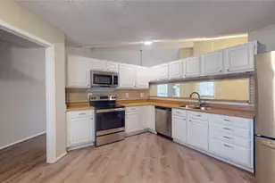 2331 Barrington Pl, Sugar Land, TX 77478 - Photo 16