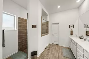 15003 Mulberry Hallow St, Conroe, TX 77302 - Photo 18