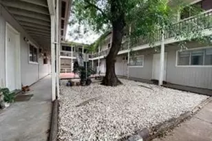 205 Avondale St, Houston, TX 77006 - Photo 2
