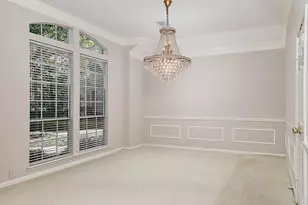 99 N Summer Cloud Dr, The Woodlands, TX 77381 - Photo 8