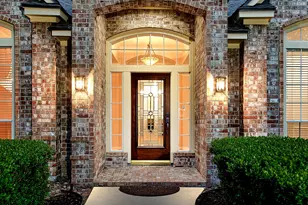 99 N Summer Cloud Dr, The Woodlands, TX 77381 - Photo 4