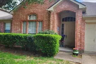 17123 Pecan Acres Dr, Sugar Land, TX 77498 - Photo 2