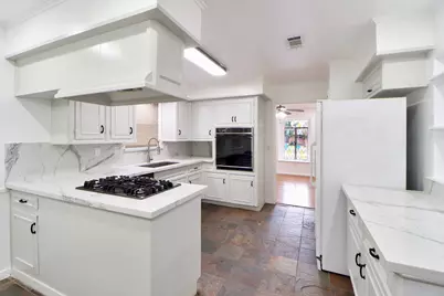 5735 Wigton Drive, Houston, TX 77096 - Photo 6