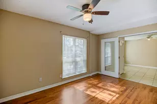 5139 Bungalow Ln, Houston, TX 77048 - Photo 12