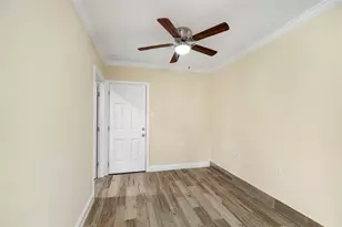 21906 Siberian Elm Ln, Houston, TX 77073 - Photo 10