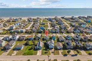 13810 San Domingo Dr, Galveston, TX 77554 - Photo 46