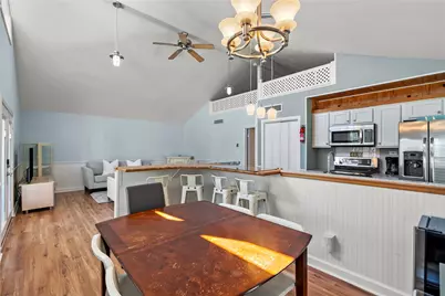 13810 San Domingo Drive, Galveston, TX 77554 - Photo 12