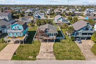 13810 San Domingo Dr, Galveston, TX 77554 - Photo 44