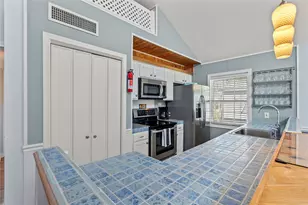 13810 San Domingo Dr, Galveston, TX 77554 - Photo 14