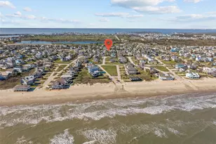 13810 San Domingo Dr, Galveston, TX 77554 - Photo 8