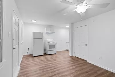 3619 Ave S, Galveston, TX 77550 - Photo 24