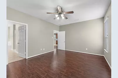 15826 Shoreline Terrace Drive, Houston, TX 77044 - Photo 16