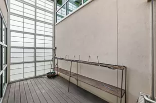 2424 White Oak Dr, Houston, TX 77009 - Photo 18