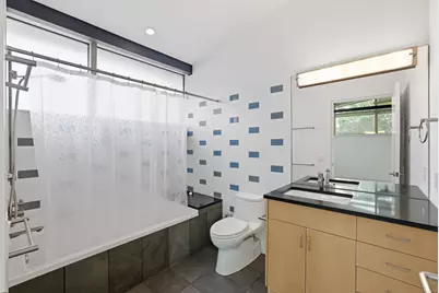 2424 White Oak Drive, Houston, TX 77009 - Photo 28