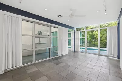 2424 White Oak Drive, Houston, TX 77009 - Photo 16