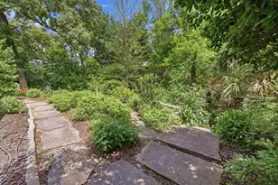 2424 White Oak Dr, Houston, TX 77009 - Photo 40