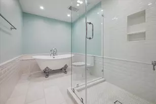 2902 West Ln Dr, Houston, TX 77027 - Photo 16