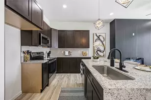 902 Ringold St, Houston, TX 77088 - Photo 10