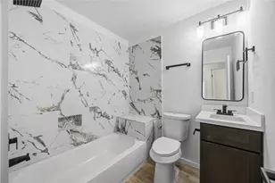 902 Ringold St, Houston, TX 77088 - Photo 14