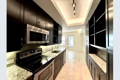 2303 Mid Ln Lane #626, Houston, TX 77027 - Photo 2