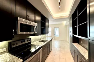 2303 Mid Ln Ln, Houston, TX 77027 - Photo 2