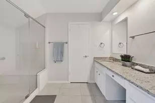 11718 Pecan Creek Dr, Houston, TX 77043 - Photo 26