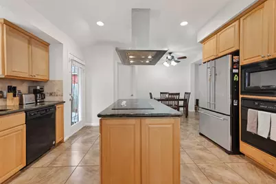 11718 Pecan Creek Drive, Houston, TX 77043 - Photo 12