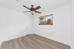 2500 Parkway Ave, Rosenberg, TX 77471 - Photo 18