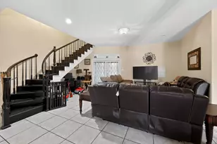 901 Royal St, Edinburg, TX 78539 - Photo 12