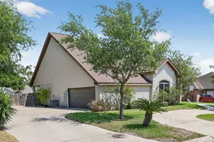 901 Royal St, Edinburg, TX 78539 - Photo 4