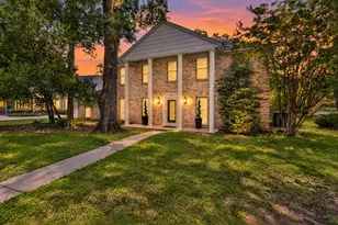 520 Beauregard Dr, Conroe, TX 77302 - Photo 1