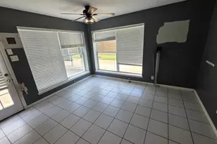 2106 Cherry Hills Dr, League City, TX 77573 - Photo 10
