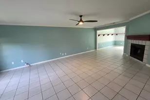 2106 Cherry Hills Dr, League City, TX 77573 - Photo 4