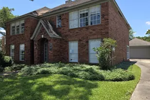 2106 Cherry Hills Dr, League City, TX 77573 - Photo 2