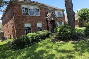 2106 Cherry Hills Dr, League City, TX 77573 - Photo 26