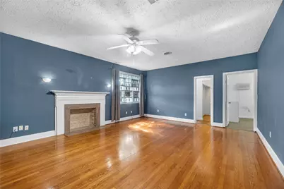 5419 Gulfton Street #G, Houston, TX 77081 - Photo 8