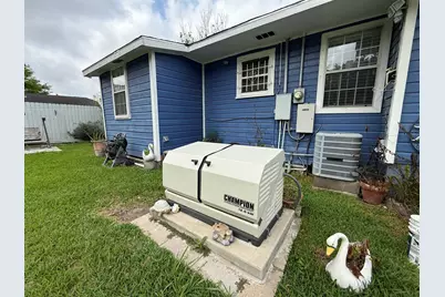 2003 Alta Vista Street, Houston, TX 77023 - Photo 30