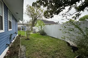 2003 Alta Vista St, Houston, TX 77023 - Photo 34