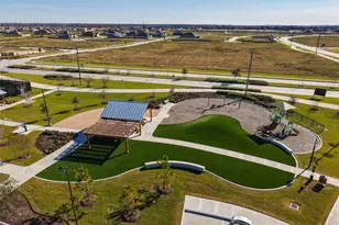 1266 W Shepard Dr, Dayton, TX 77535 - Photo 30