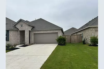 8306 Amber Summit Lane, Angleton, TX 77515 - Photo 2