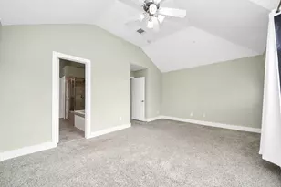 8715 Meadowcroft Dr, Houston, TX 77063 - Photo 18