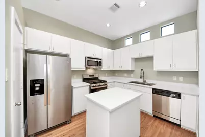 8715 Meadowcroft Drive #404, Houston, TX 77063 - Photo 10