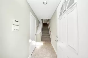 8715 Meadowcroft Dr, Houston, TX 77063 - Photo 4