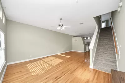 8715 Meadowcroft Drive #404, Houston, TX 77063 - Photo 14